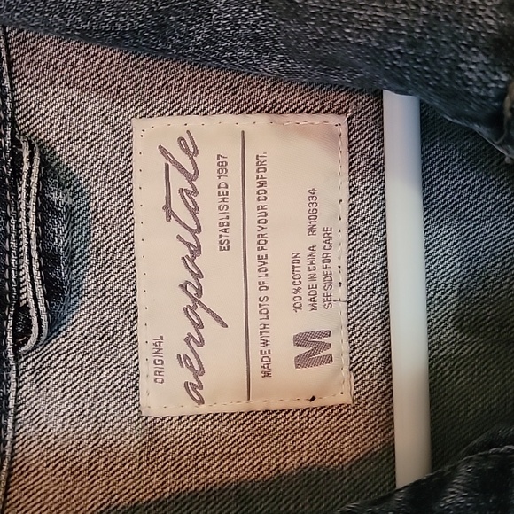 Aeropostale women's distressed jean jacket M - Picture 3 of 12